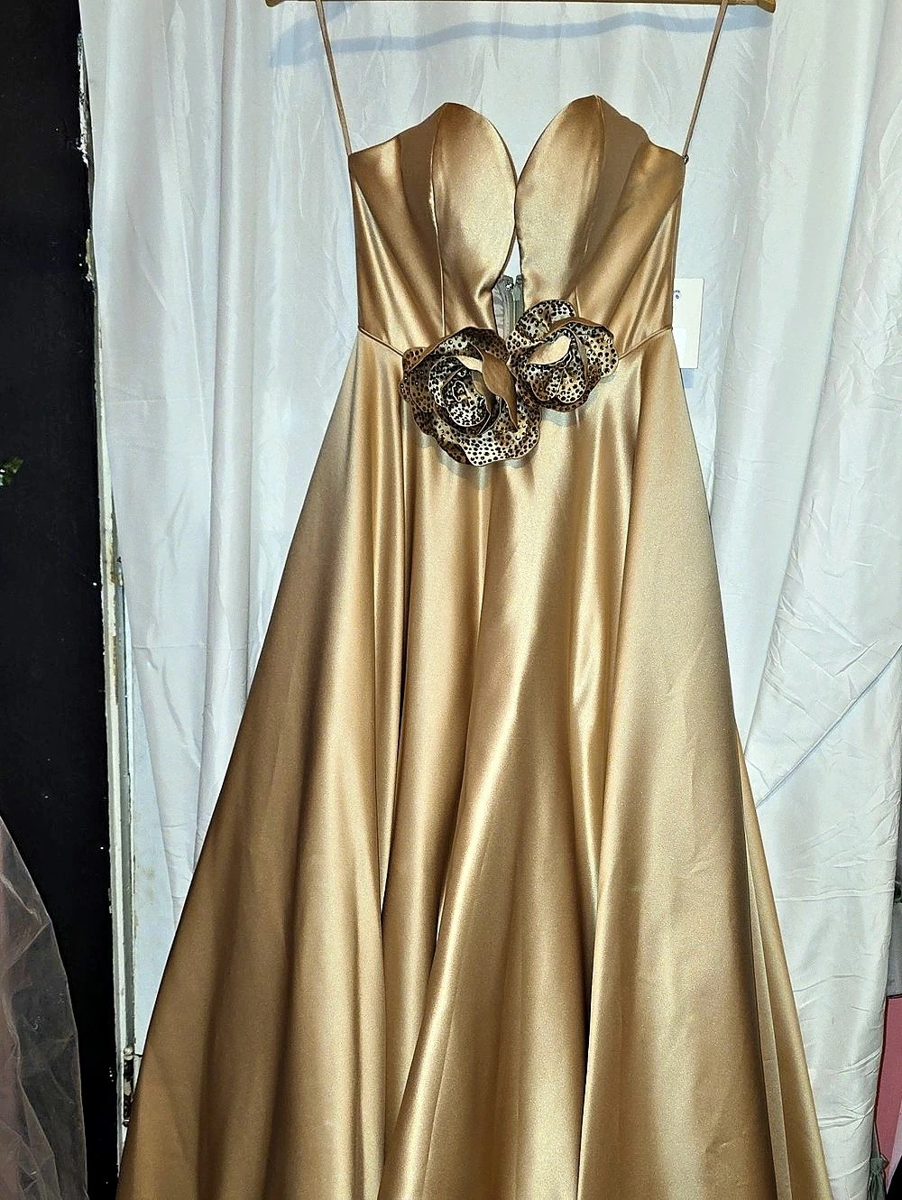 Tarik Ediz 54203 Gold Satin-Look Maxi Dress Size 2 NWT
